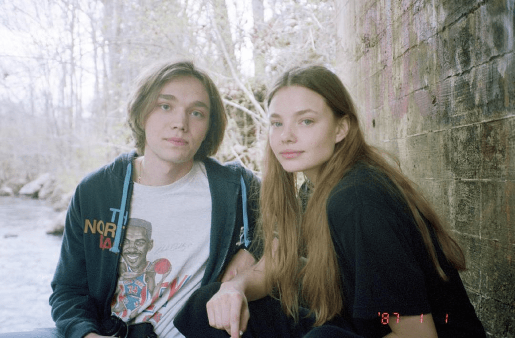 ‘Looking for Alaska’ Preview: Who is the Adaptation for in&nbsp;2019?