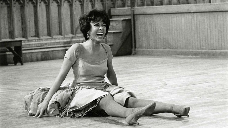 SUNDANCE REVIEW: ‘Rita Moreno: Just a Girl Who Decided to Go for It’ (2021) Paints a Candid Portrait of Its Vibrant&nbsp;Star
