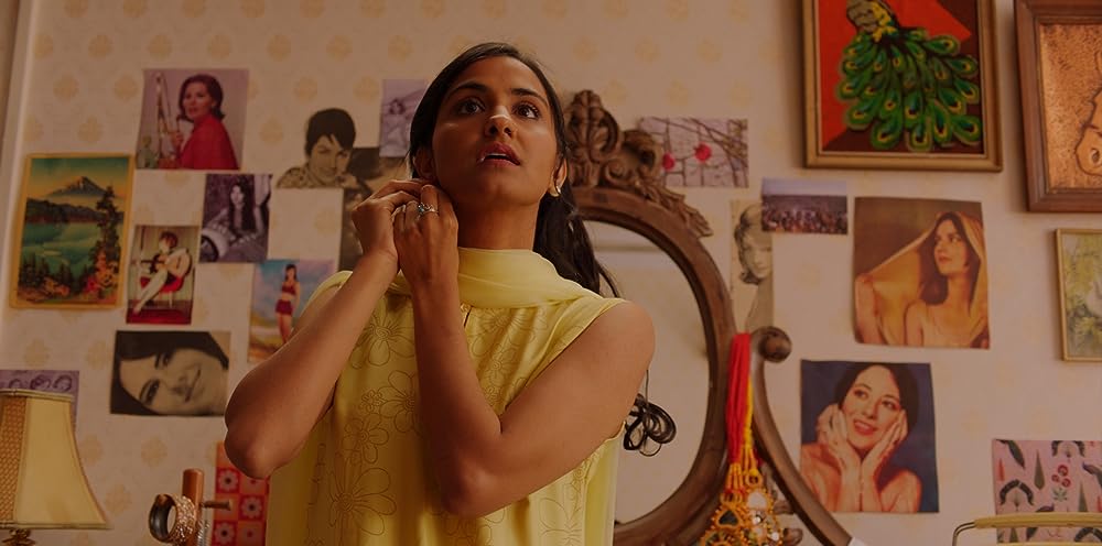 TIFF 2023 REVIEW: ‘The Queen of My Dreams’ (2023) Depicts Mommy Issues in Contemporary Karachi and&nbsp;Beyond